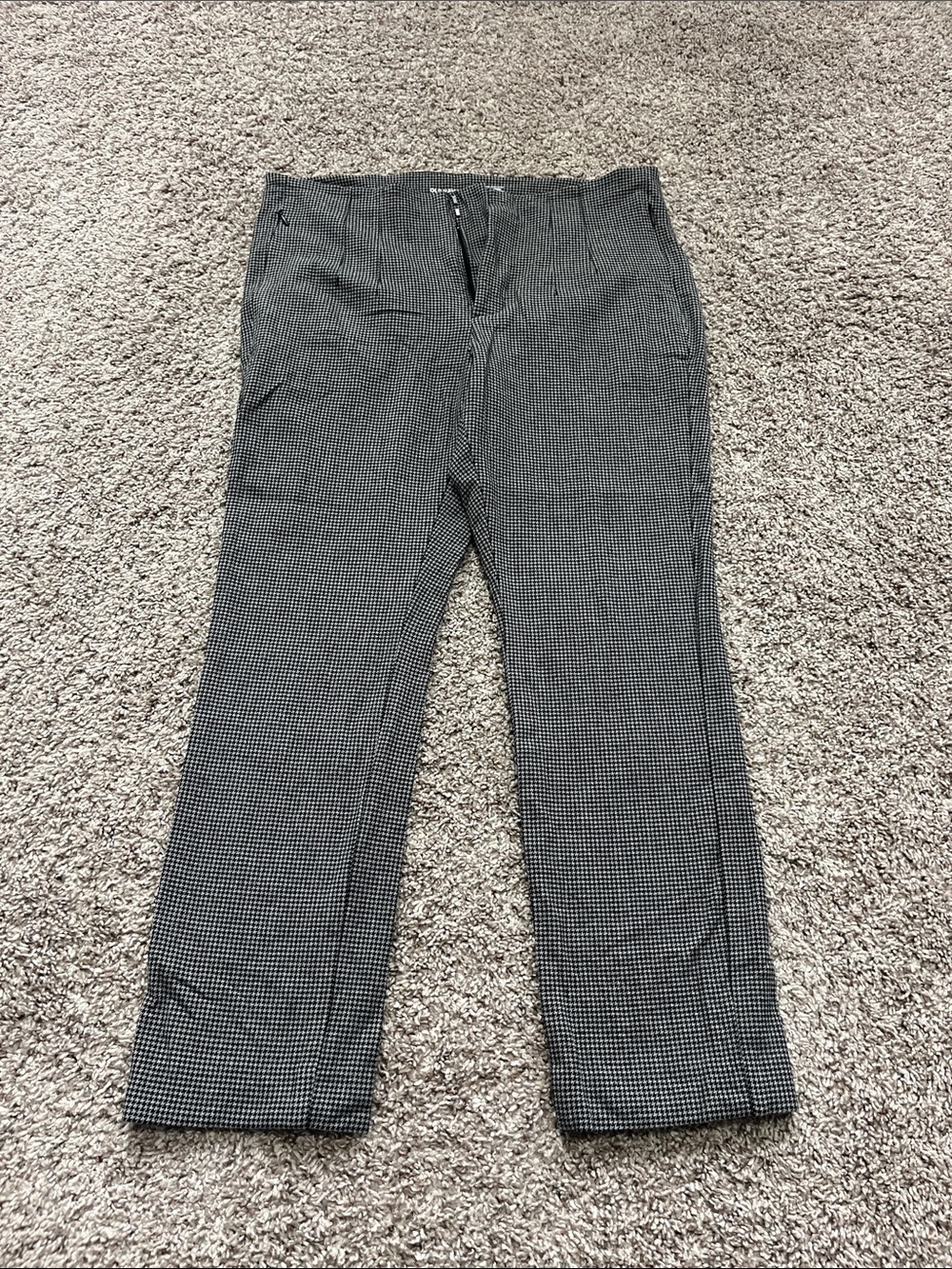 Old Navy Extra High Rise Polished Pixie Skinny Pants